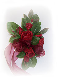 Prom corsages, wristlets and mini-bouquets from your Wilmington, Ohio (OH) florist. 